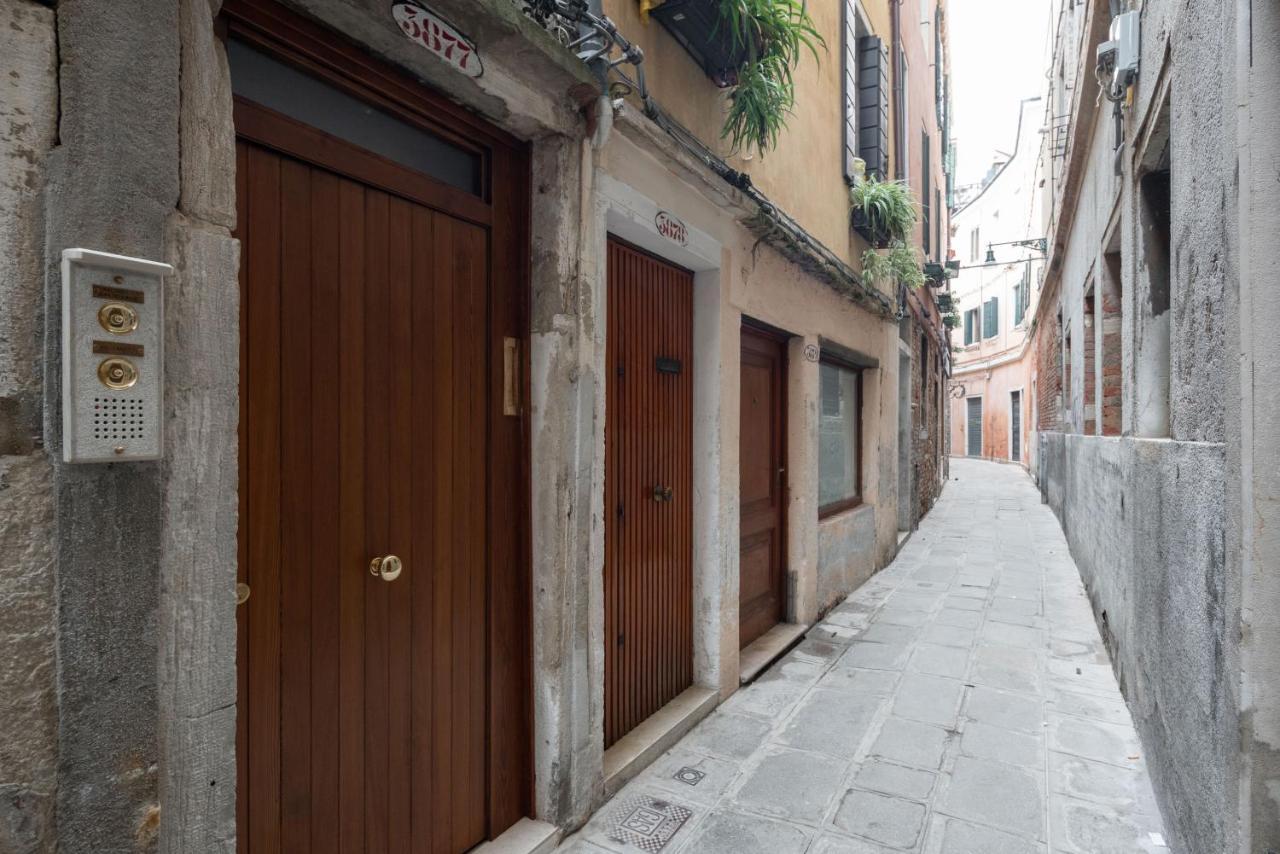 Ve.N.I.Ce Cera Ca' Corte Sconta Venice Luaran gambar